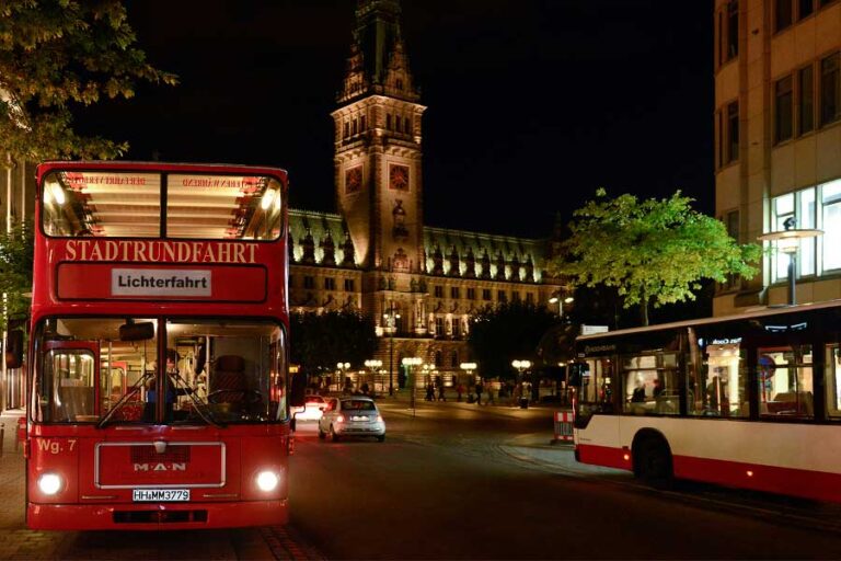 Lichterfahrt Die Roten Doppeldecker