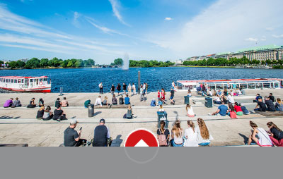 Binnenalster Jungfernstieg Die Roten Doppeldecker