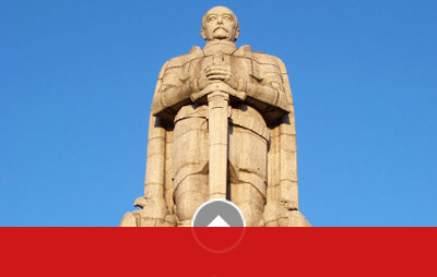Bismarck Denkmal Die Roten Doppeldecker