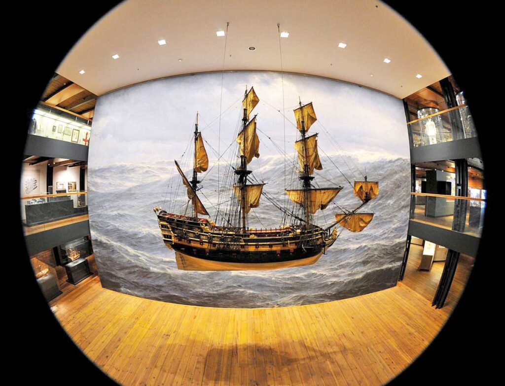 Internationales maritimes Museum Hamburg IMMH Segelschiff Modell Die Roten Doppeldecker