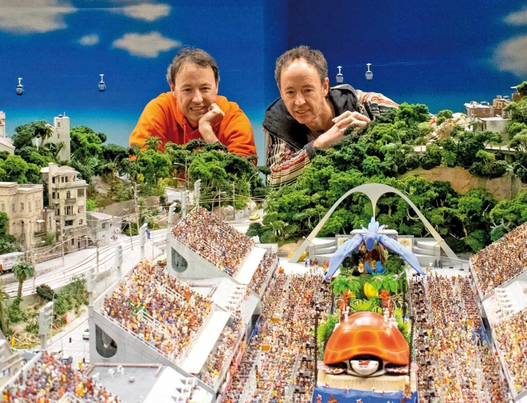 Miniatur Wunderland Freddy und Gerrit Modellbahn Rio de Janeiro Die Roten Doppeldecker