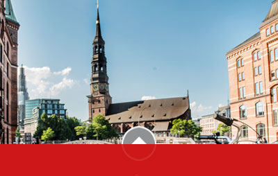 St Katharinen Hauptkirche Die Roten Doppeldecker